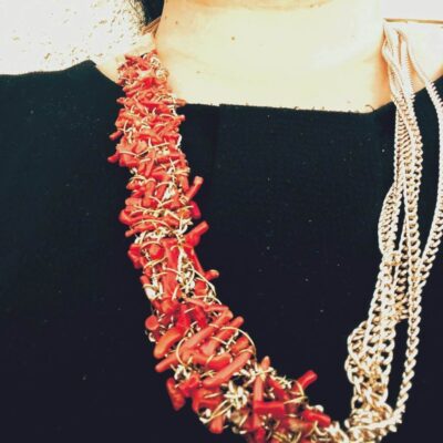 chanel inturciuniata corallo